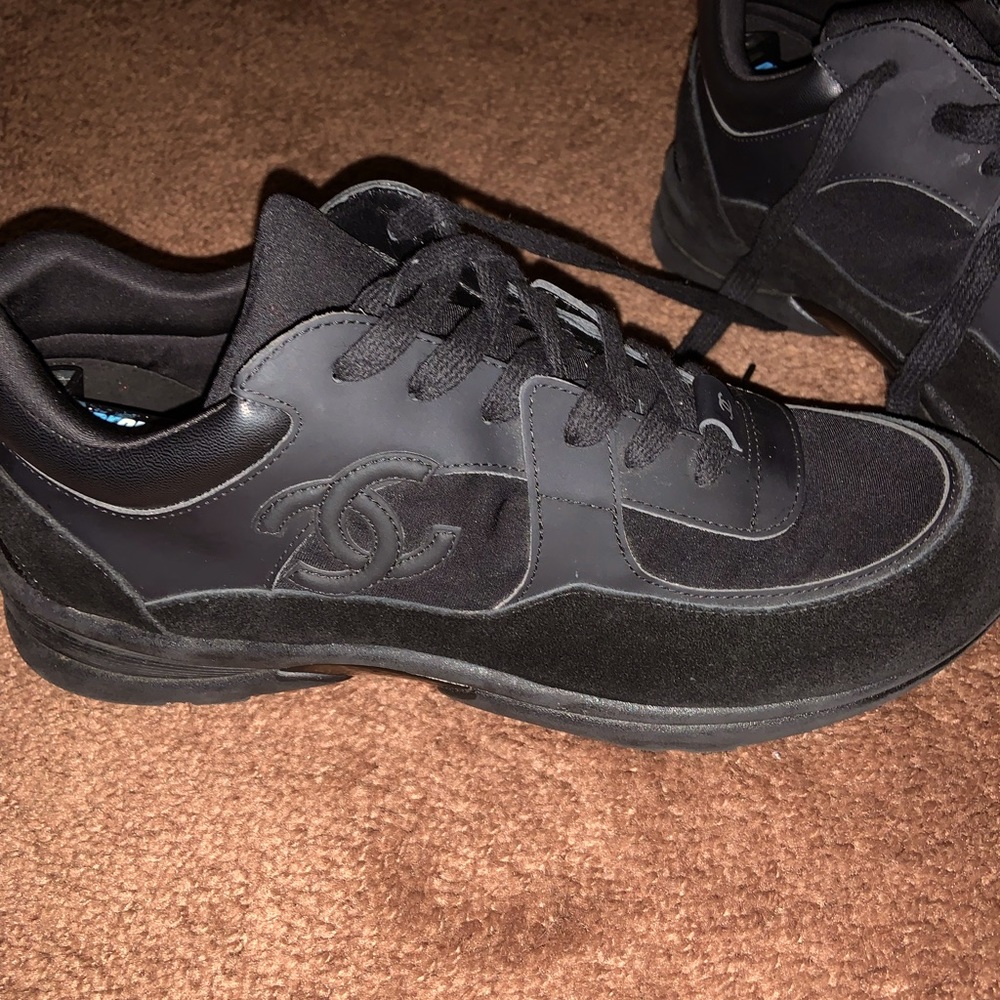 Chanel low top trainer